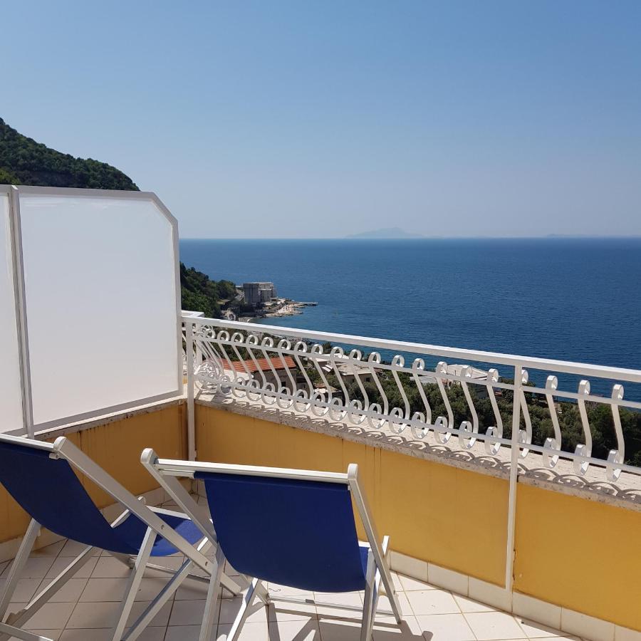 Hotel Lucia Castellammare di Stabia Luaran gambar